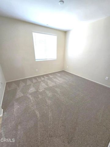 3319 N Ventura Road, Oxnard, CA 93036