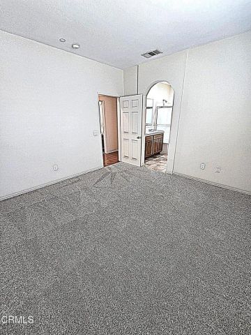 3319 N Ventura Road, Oxnard, CA 93036