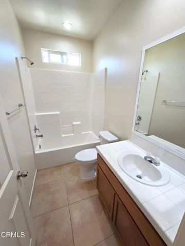 3319 N Ventura Road, Oxnard, CA 93036