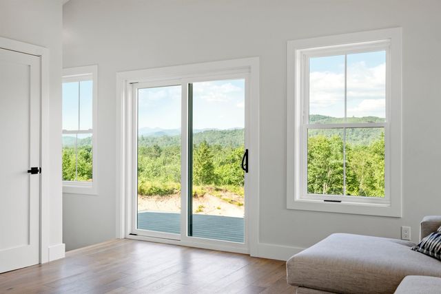46 Melina's Way, Thornton, NH 03285