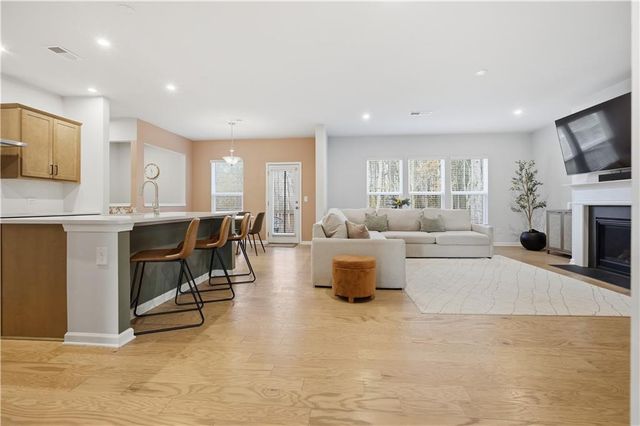 361 Riverclub Rd., Acworth, GA 30101