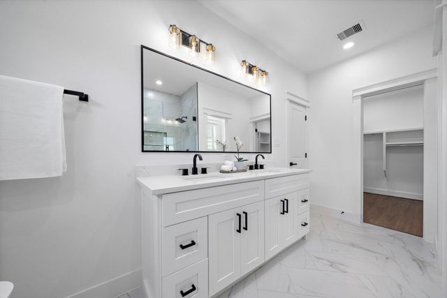 6130 Endeavor Heights Road, Houston, TX 77091