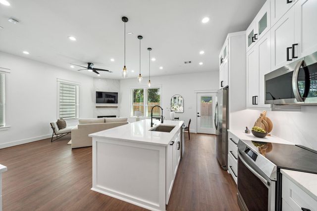 6130 Endeavor Heights Road, Houston, TX 77091