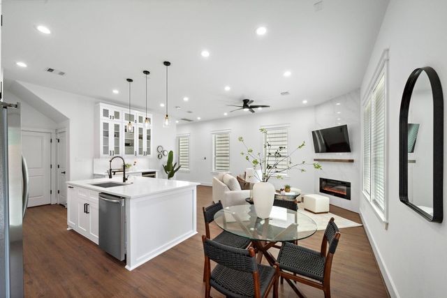 6130 Endeavor Heights Road, Houston, TX 77091