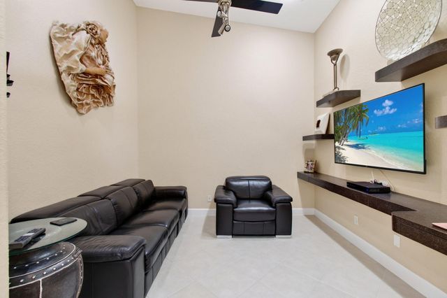 2096 STONINGTON Terrace, West Palm Beach, FL 33411