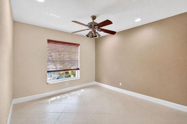 2096 STONINGTON Terrace, West Palm Beach, FL 33411