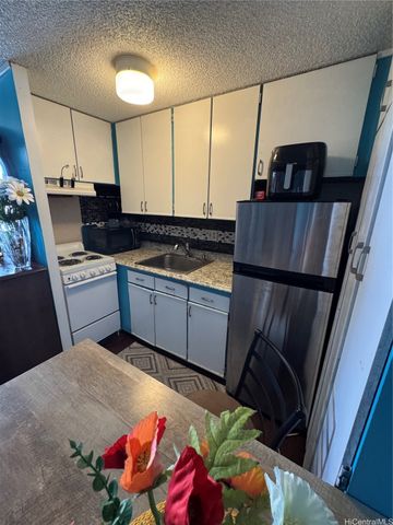 2888 Ala Ilima Street 706, Honolulu, HI 96818