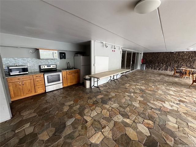 2888 Ala Ilima Street 706, Honolulu, HI 96818