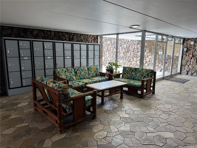 2888 Ala Ilima Street 706, Honolulu, HI 96818