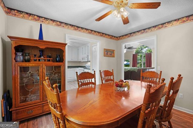 154 Honeysuckle Drive SE, Calhoun, GA 30701