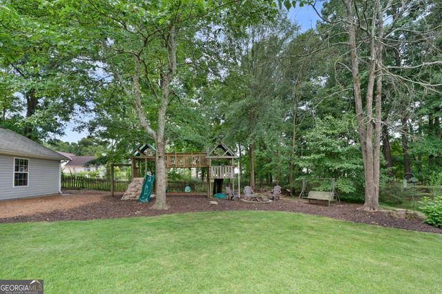 154 Honeysuckle Drive SE, Calhoun, GA 30701