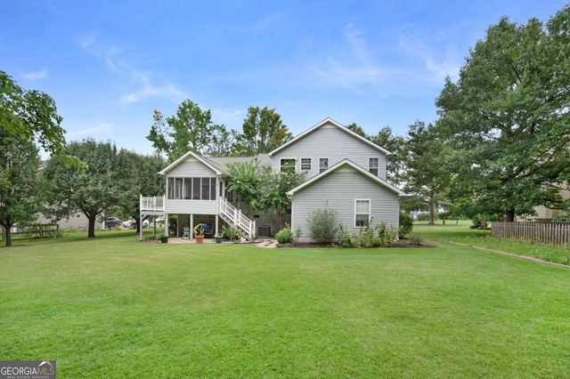 154 Honeysuckle Drive SE, Calhoun, GA 30701
