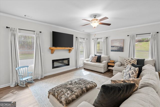 8091 Lakeview Parkway, Villa Rica, GA 30180