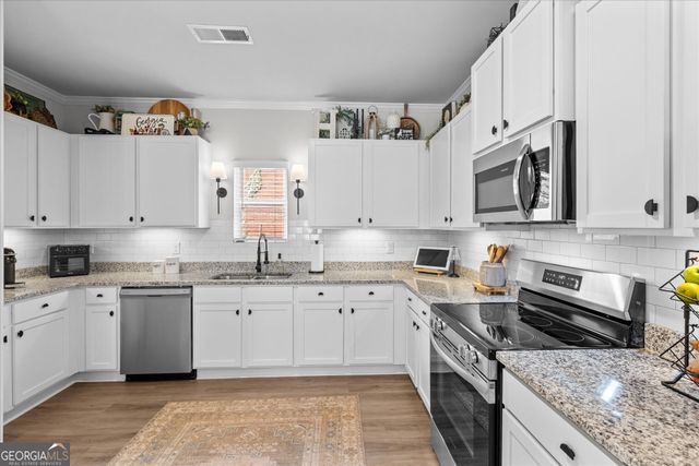 8091 Lakeview Parkway, Villa Rica, GA 30180