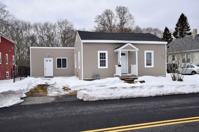 68 Fremont, Taunton, MA 02780