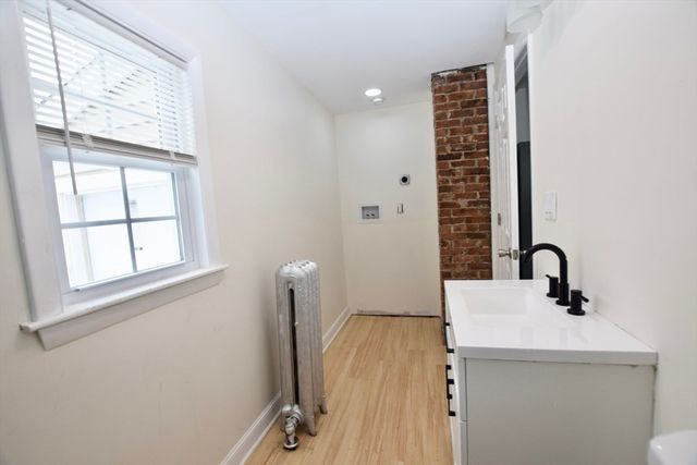 68 Fremont, Taunton, MA 02780