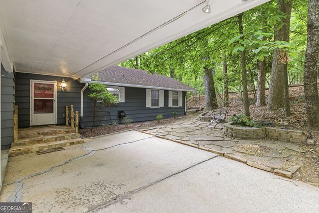 7755 Kings Point Drive, Cumming, GA 30041