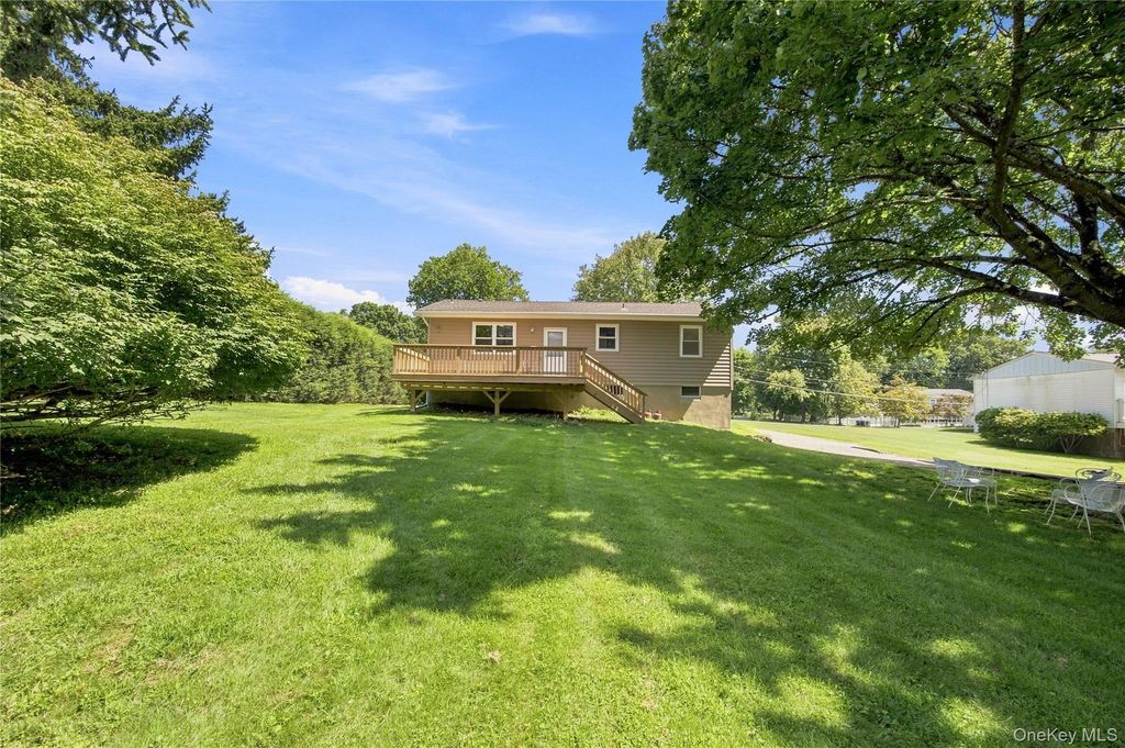 65 Fairmont Road, Mahopac, NY 10541 — photo 3