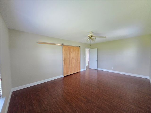 205 Buckskin Drive, Palacios, TX 77465