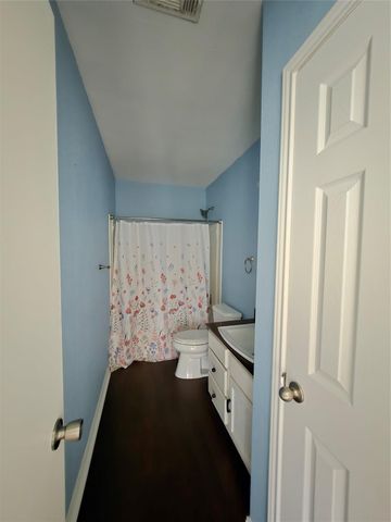 205 Buckskin Drive, Palacios, TX 77465