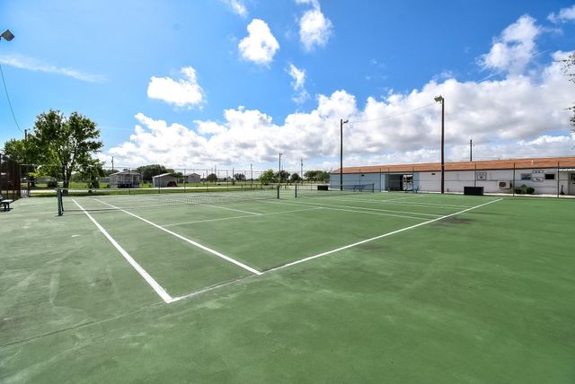 205 Buckskin Drive, Palacios, TX 77465