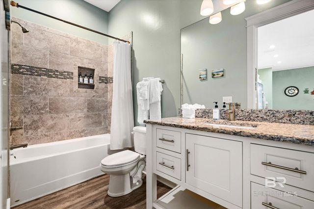 1932 W Beach Boulevard D, Gulf Shores, AL 36542