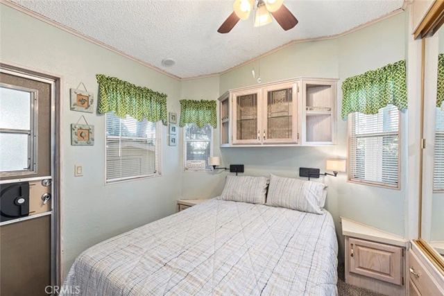 924 Acorn, San Jacinto, CA 92583