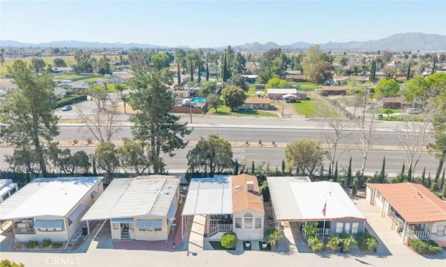 924 Acorn, San Jacinto, CA 92583