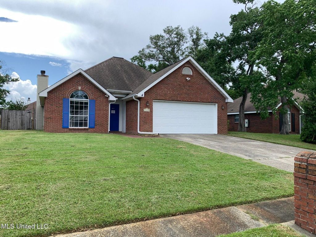 13120 Hawthorn Place, Gulfport, MS 39503