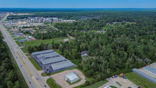 15257 N Saddlewood Drive, Conroe, TX 77384