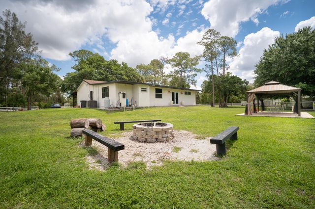 5899 N 120th Ave Avenue N, The Acreage, FL 33411