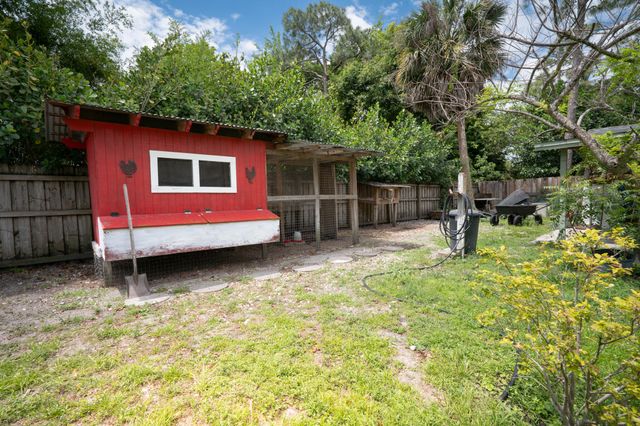 5899 N 120th Ave Avenue N, The Acreage, FL 33411