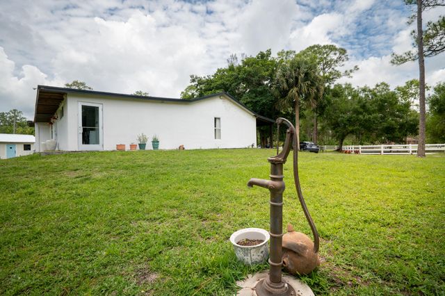 5899 N 120th Ave Avenue N, The Acreage, FL 33411