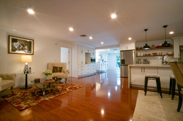 5899 N 120th Ave Avenue N, The Acreage, FL 33411