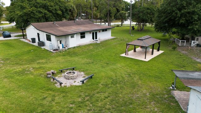 5899 N 120th Ave Avenue N, The Acreage, FL 33411