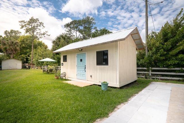 5899 N 120th Ave Avenue N, The Acreage, FL 33411