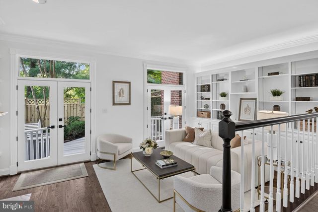 4016 CHANCERY CT NW, Washington, DC 20007