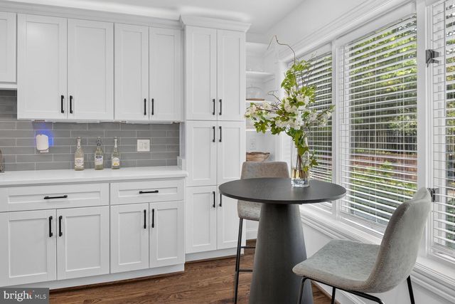 4016 CHANCERY CT NW, Washington, DC 20007
