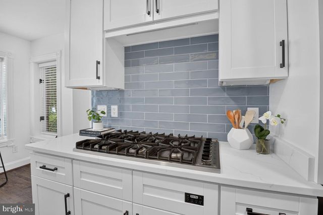 4016 CHANCERY CT NW, Washington, DC 20007