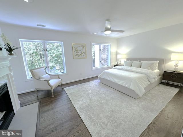 4016 CHANCERY CT NW, Washington, DC 20007