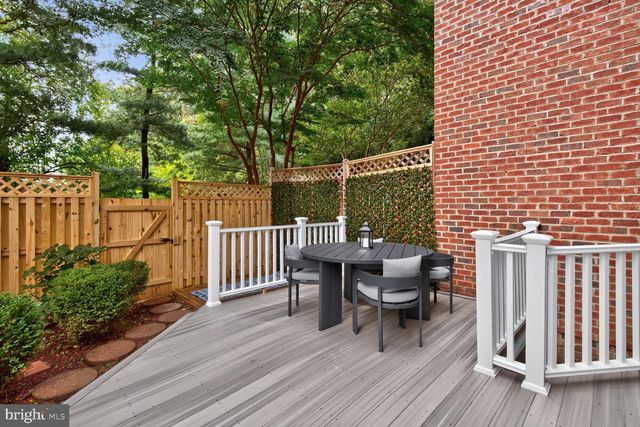 4016 CHANCERY CT NW, Washington, DC 20007