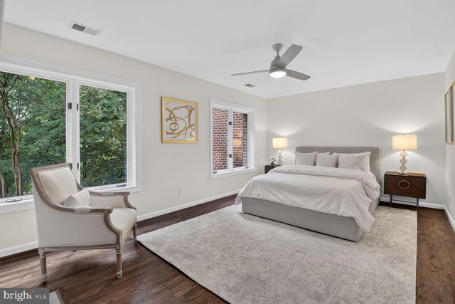 4016 CHANCERY CT NW, Washington, DC 20007