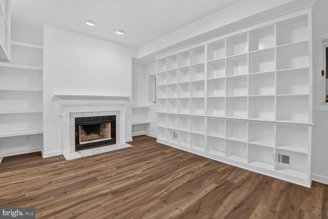 4016 CHANCERY CT NW, Washington, DC 20007
