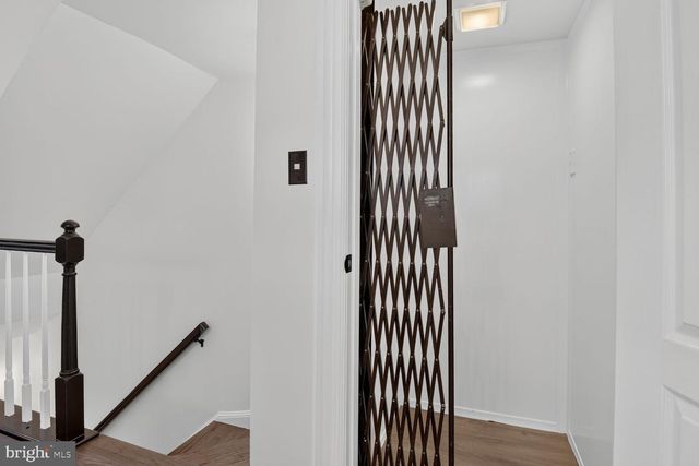 4016 CHANCERY CT NW, Washington, DC 20007