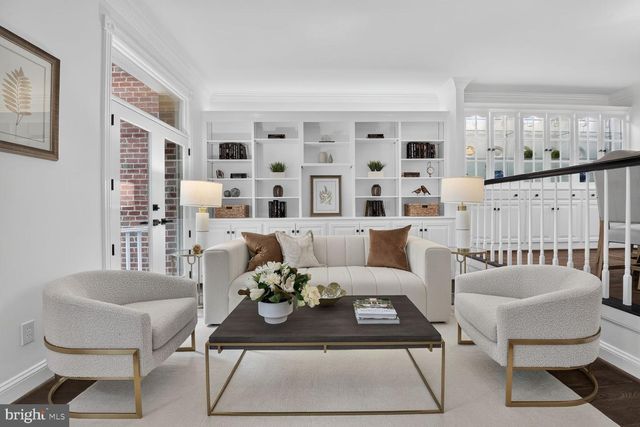 4016 CHANCERY CT NW, Washington, DC 20007