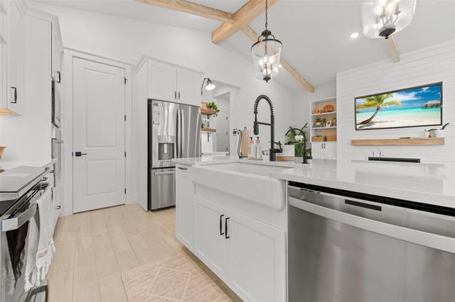 121 SE Rocky Terrace, Stuart, FL 34997