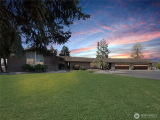 2400 NE Hamilton Road NE, Moses Lake, WA 98837