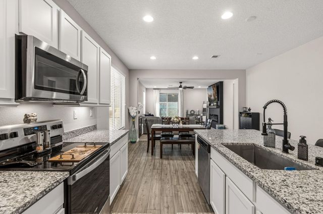 1160 Vallecito Loop NW, Los Lunas, NM 87031