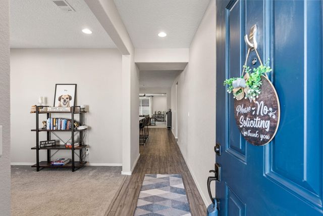 1160 Vallecito Loop NW, Los Lunas, NM 87031