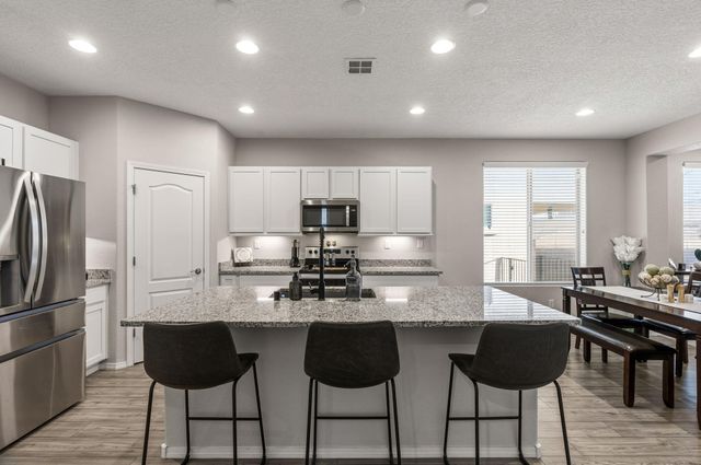 1160 Vallecito Loop NW, Los Lunas, NM 87031